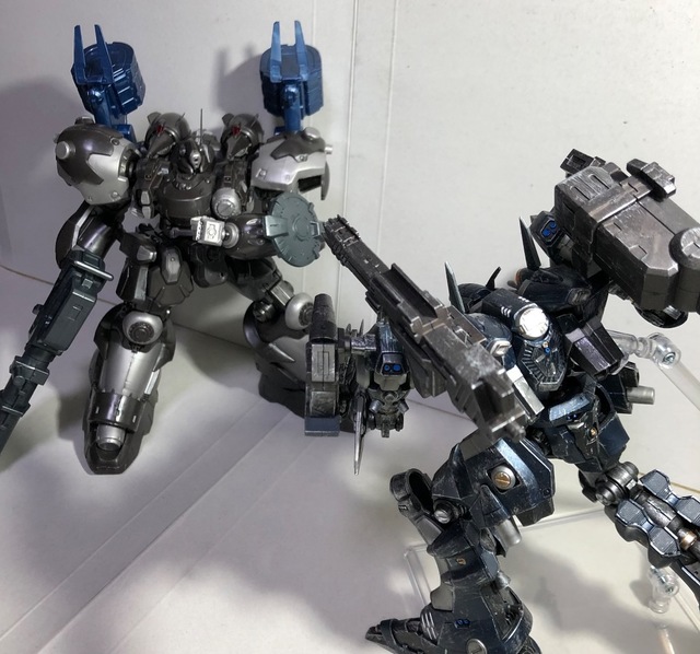 コトブキヤ アーマード・コア ミラージュ C05-セレナ 1/72 スケール アーマード・コア ミラージュ C05-セレナ ガンメタVer. レビュー